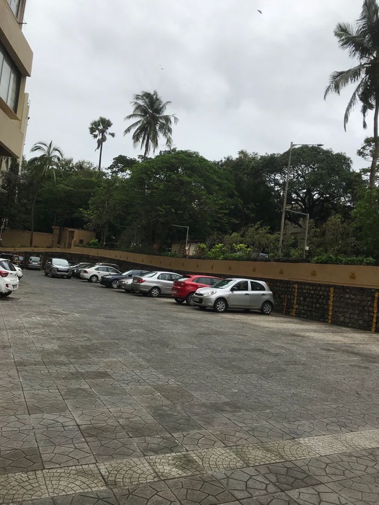 09 - Kanti Apartment, Bandra West