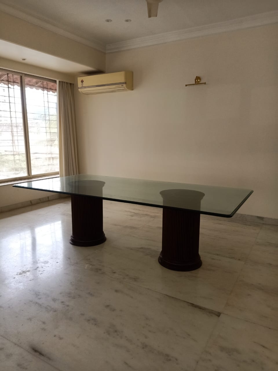 14 - Pals, Bandra West