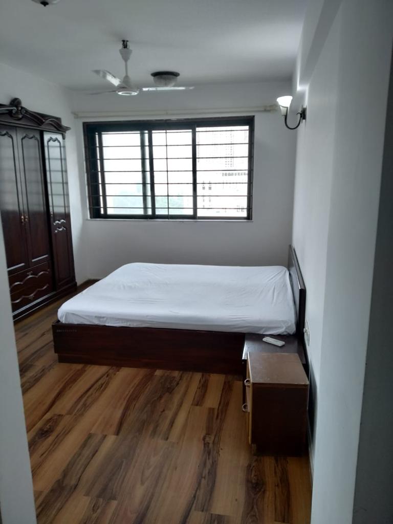 Bedroom 22 - Valencia, Powai