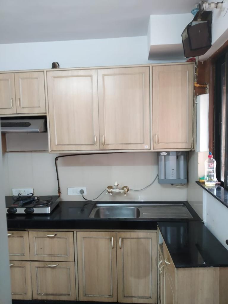 Kitchen1 - Valencia, Powai