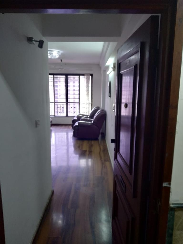 Lobby - Valencia, Powai