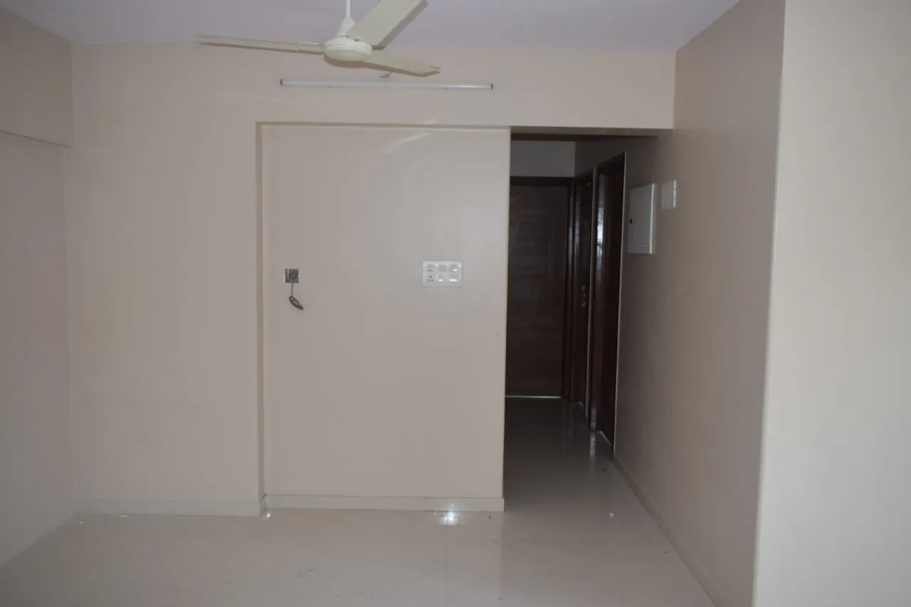 3 BHK Flats on Rent in Kabra Centroid, Santacruz East