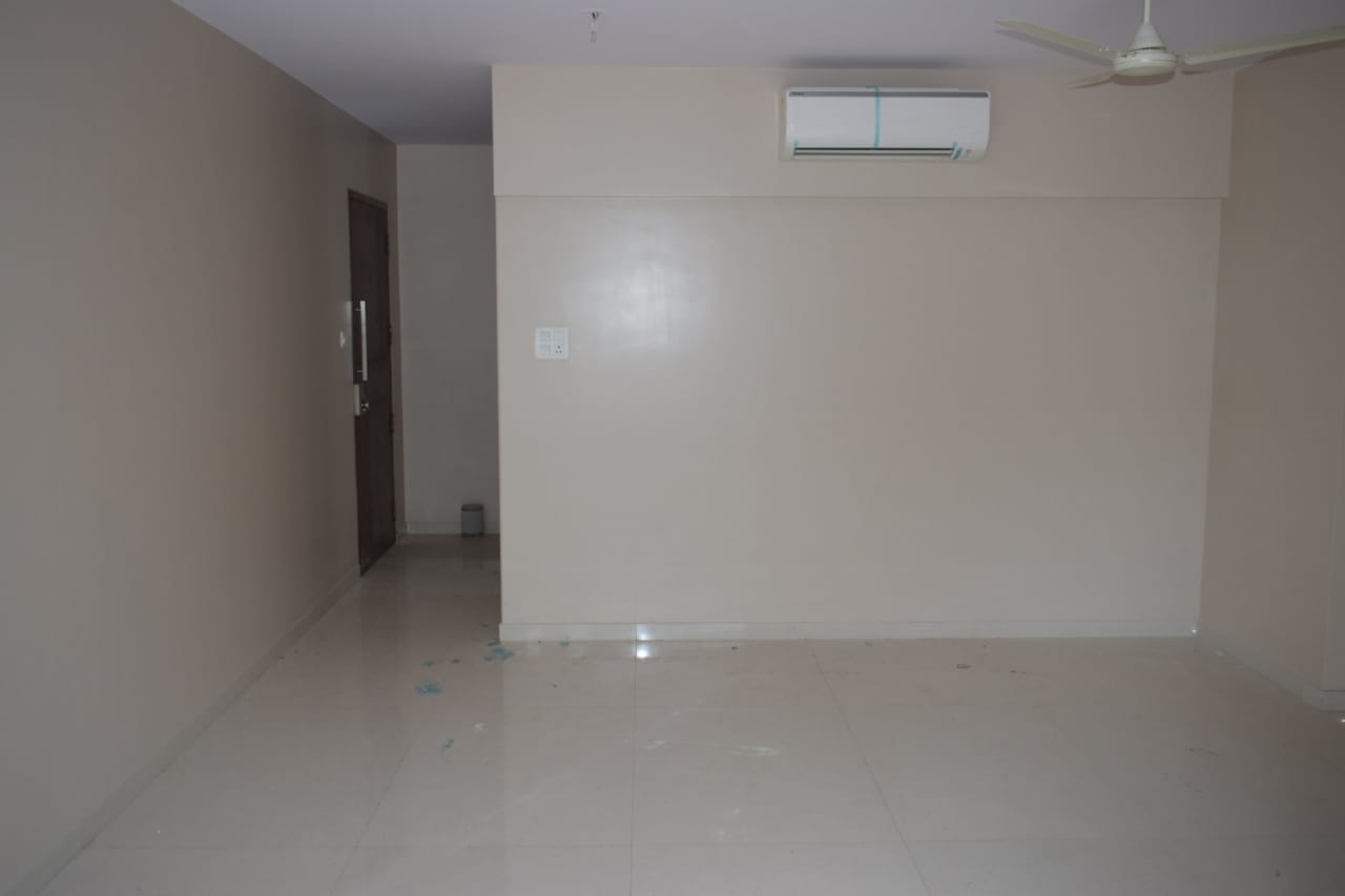 2 BHK Kabra Centroid, Santacruz East — for Sale — photo 5