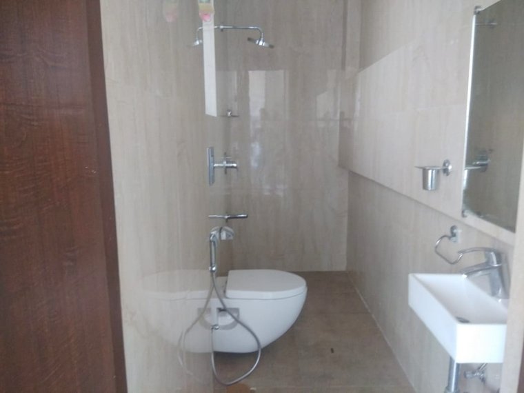 Building7 - Mittal Aristo, Parel