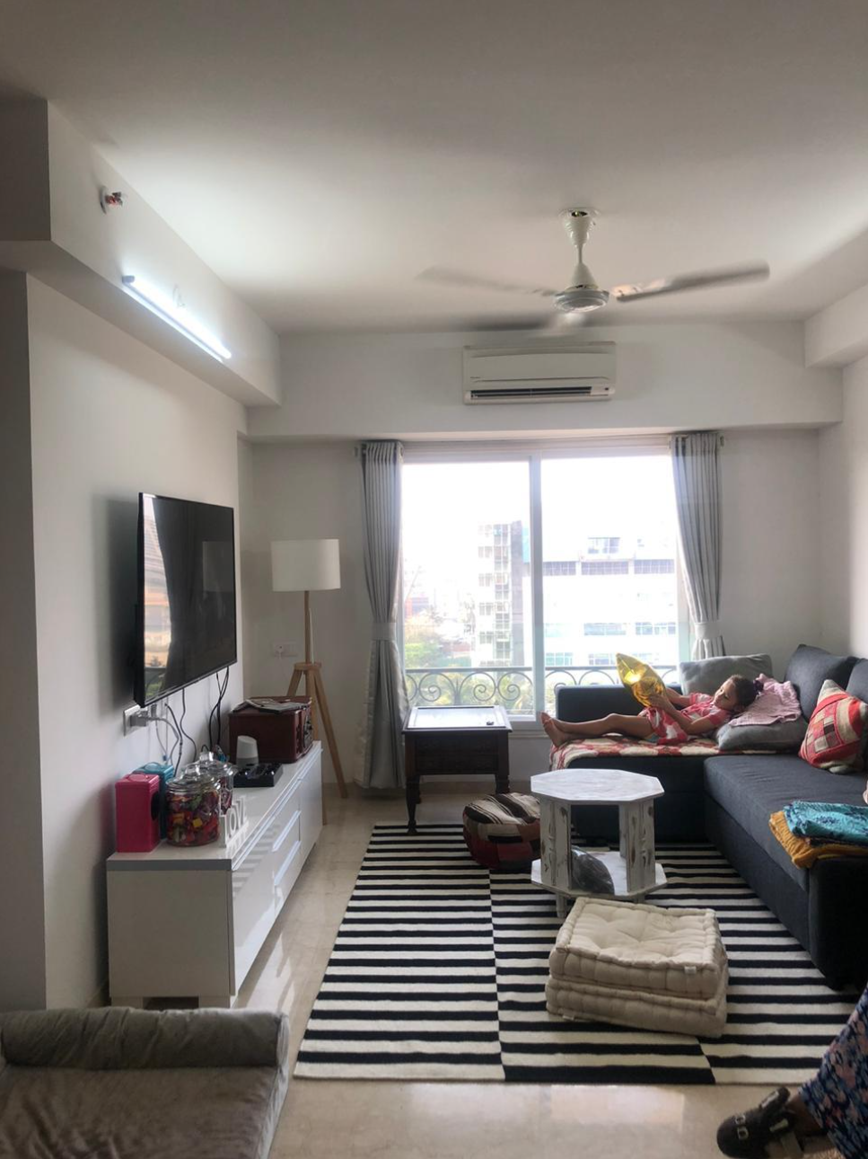 4 - Kanakia Paris, Bandra East