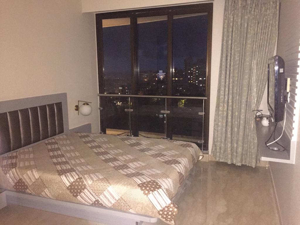 Master Bedroom - Kalpataru Horizon, Worli