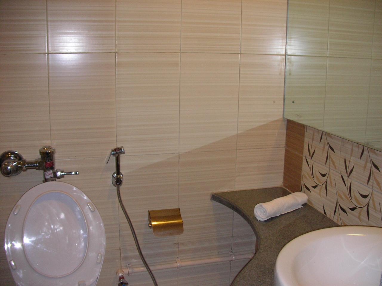 Bathroom 2 - Dsk Madhuban, Andheri East