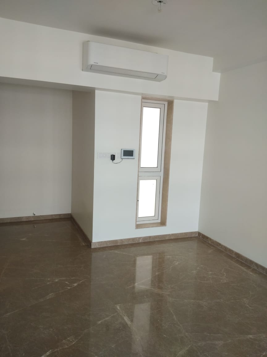 2 BHK Semi Furnished in Godrej The Trees , Vikhroli