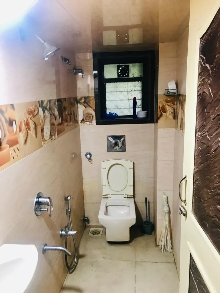 1 BHK Flats for Sale in Rajkamal, Santacruz West