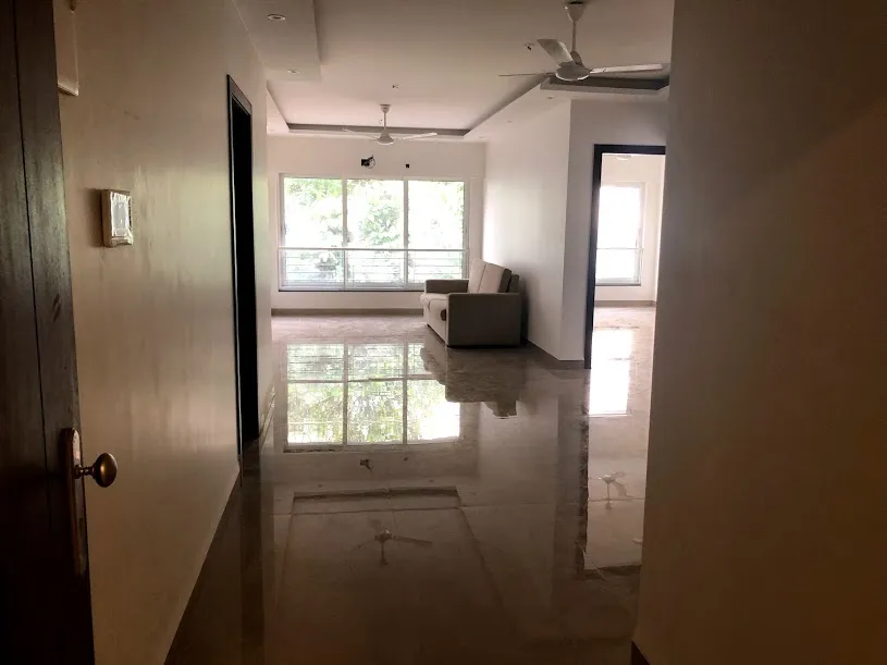 2 BHK Flats on Rent in Windsor, Bandra West