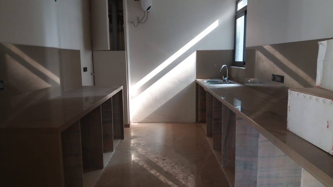 Building - Rustomjee Seasons, Bandra East