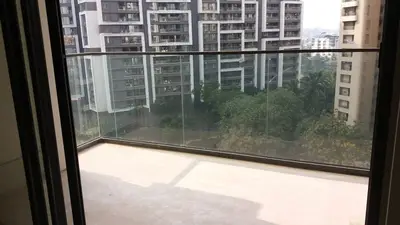 Building — photo 5 thumbnail