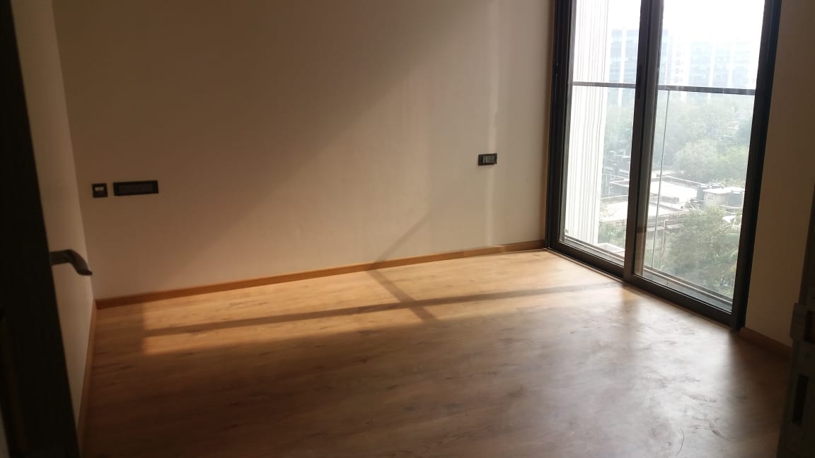 Building7 - Rustomjee Seasons, Bandra East