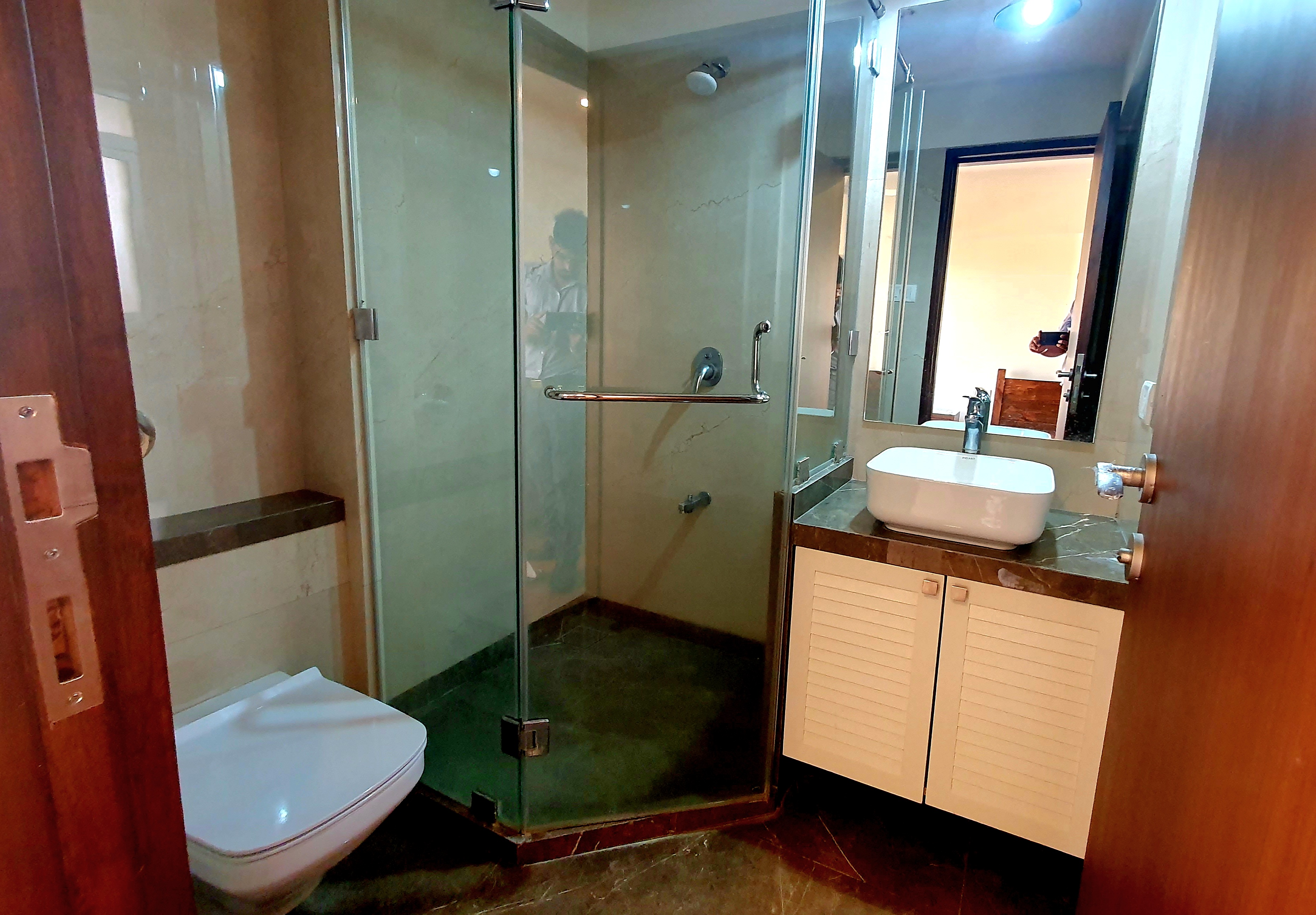 14 - Windsor, Bandra West