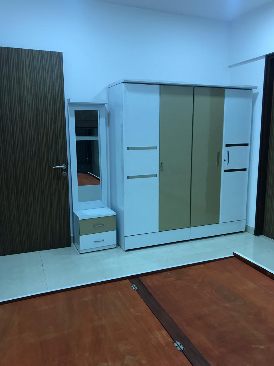 Building2 - Lodha Venezia, Parel