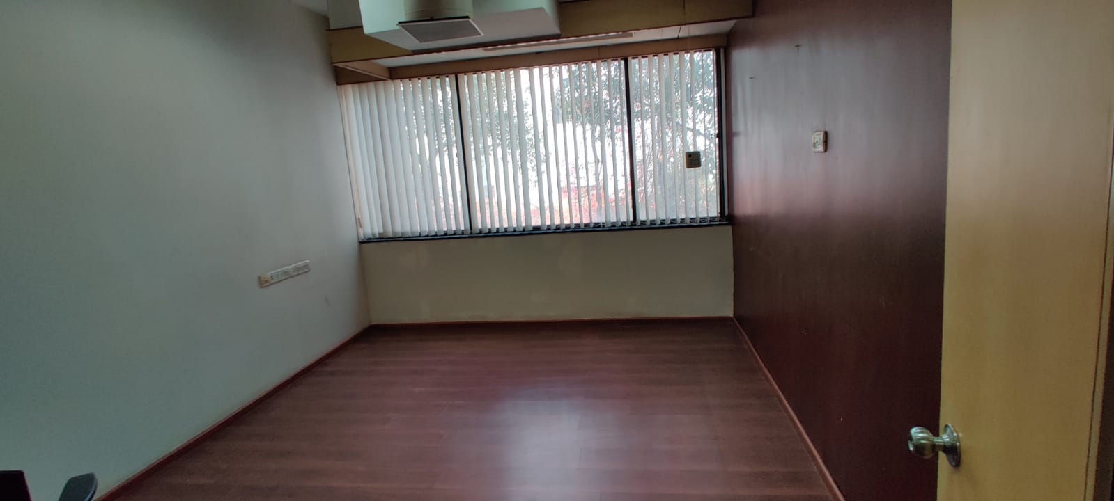 Office Space Fully Furnished in Brady Gladys Plaza , Lower Parel