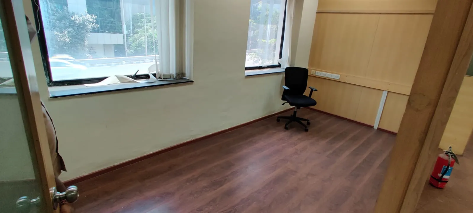 Office Space Offices on Rent in Brady Gladys Plaza, Lower Parel