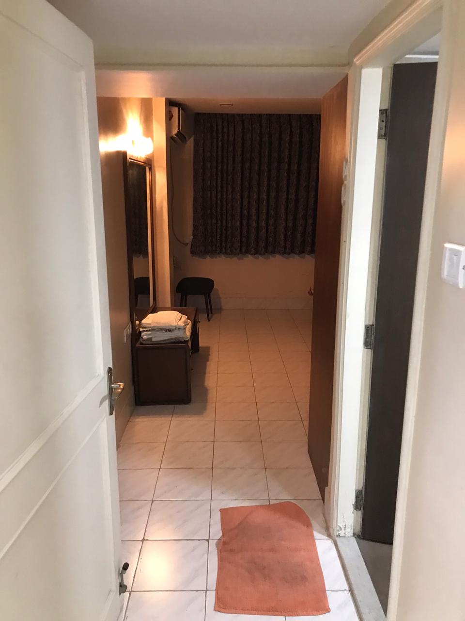 Lobby1 - Vaitarna, Worli