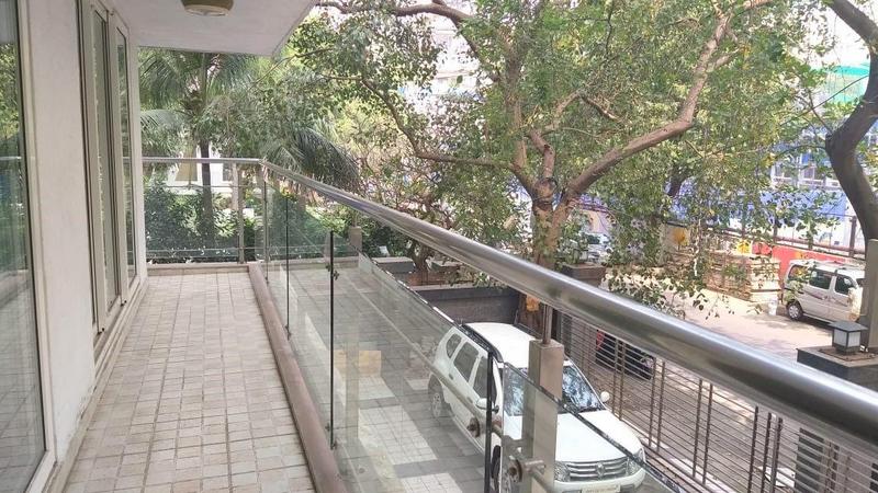 Balcony1 - Gym View, Khar West