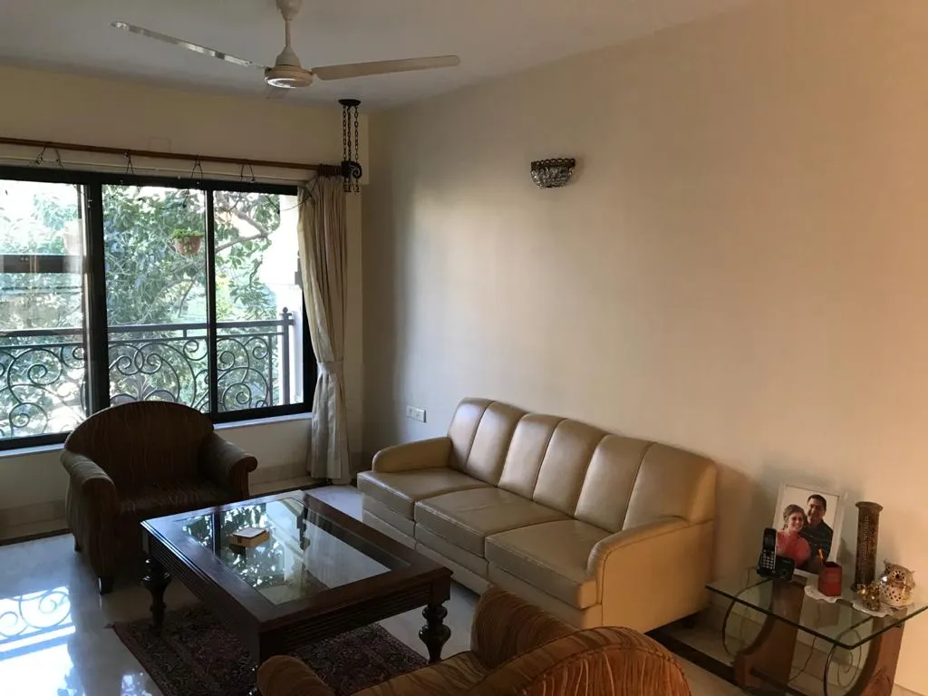 3 BHK Flats on Rent in Trailokya, Khar West