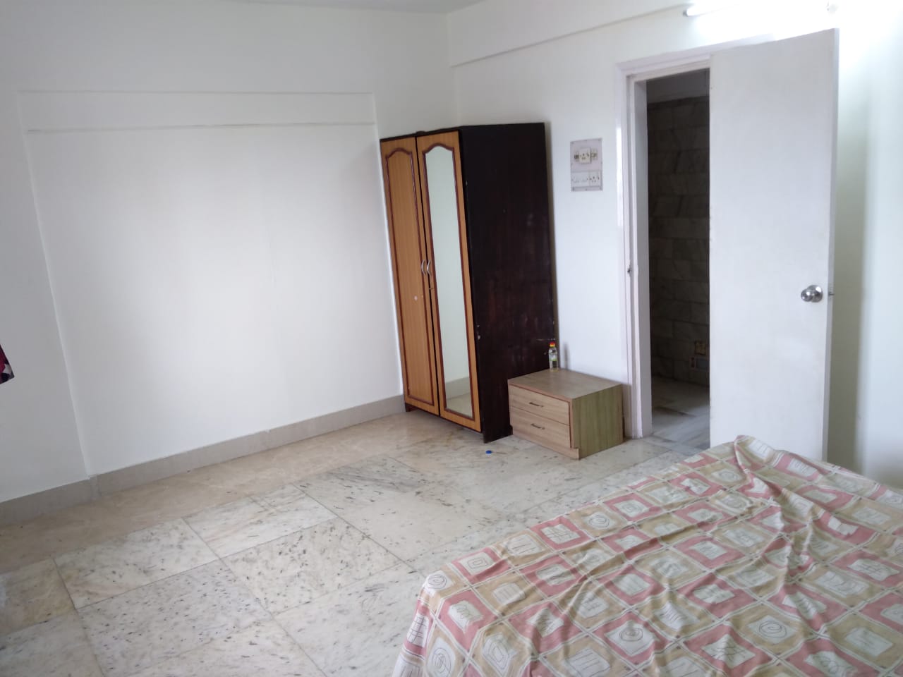3 BHK Flats on Rent in Moru Mahal, Bandra West
