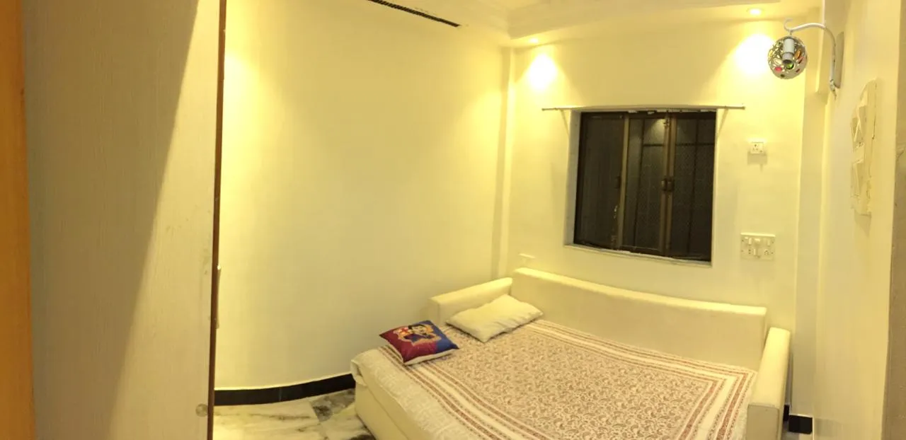 2 BHK Flats on Rent in Asmita Apartment , Khar West