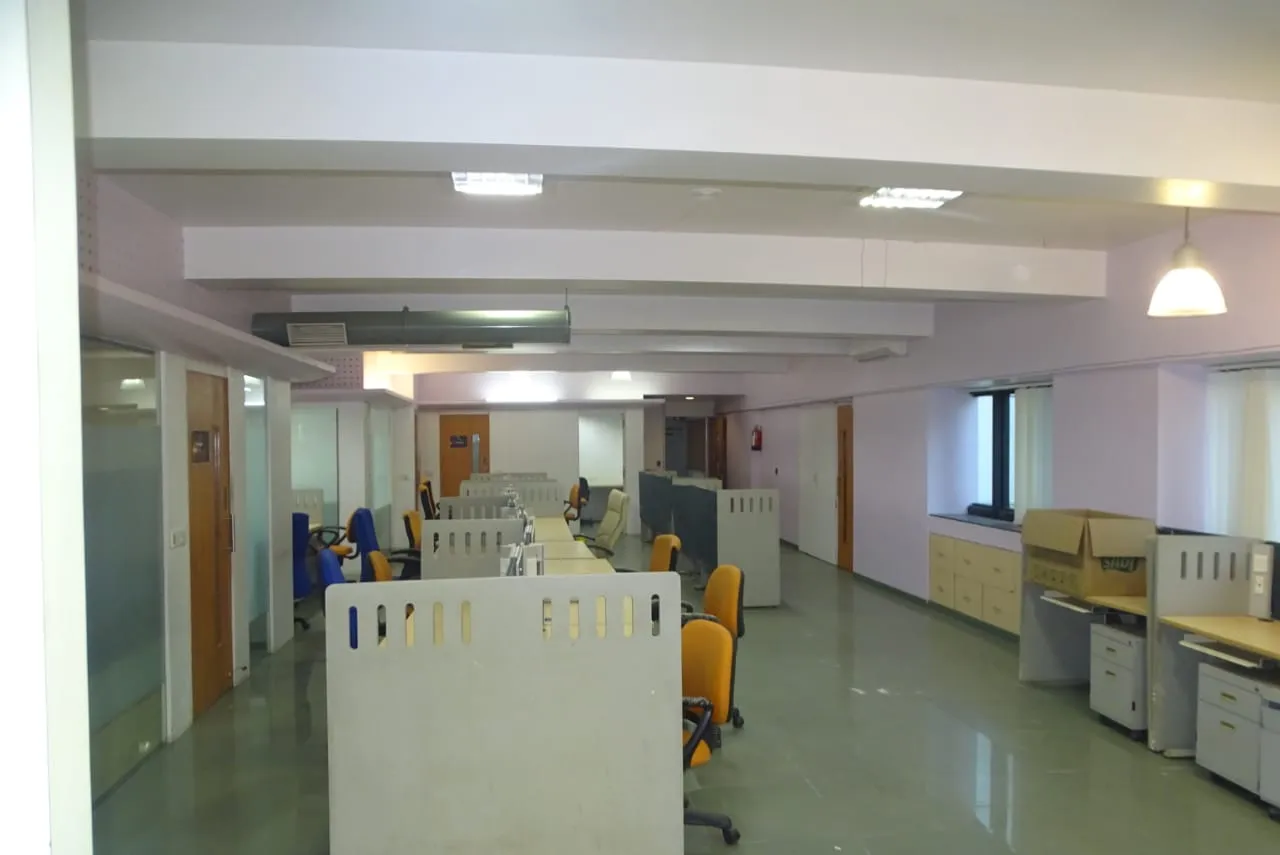Office Space Offices on Rent in Valecha Chambers, Andheri West