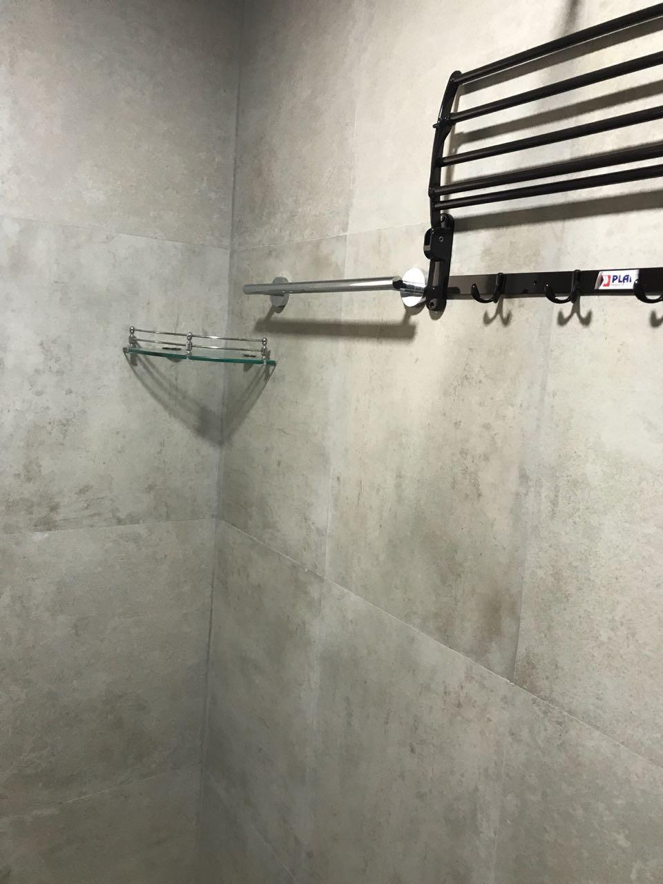 Bathroom 2 - Omkar Meridia, Bandra Kurla Complex