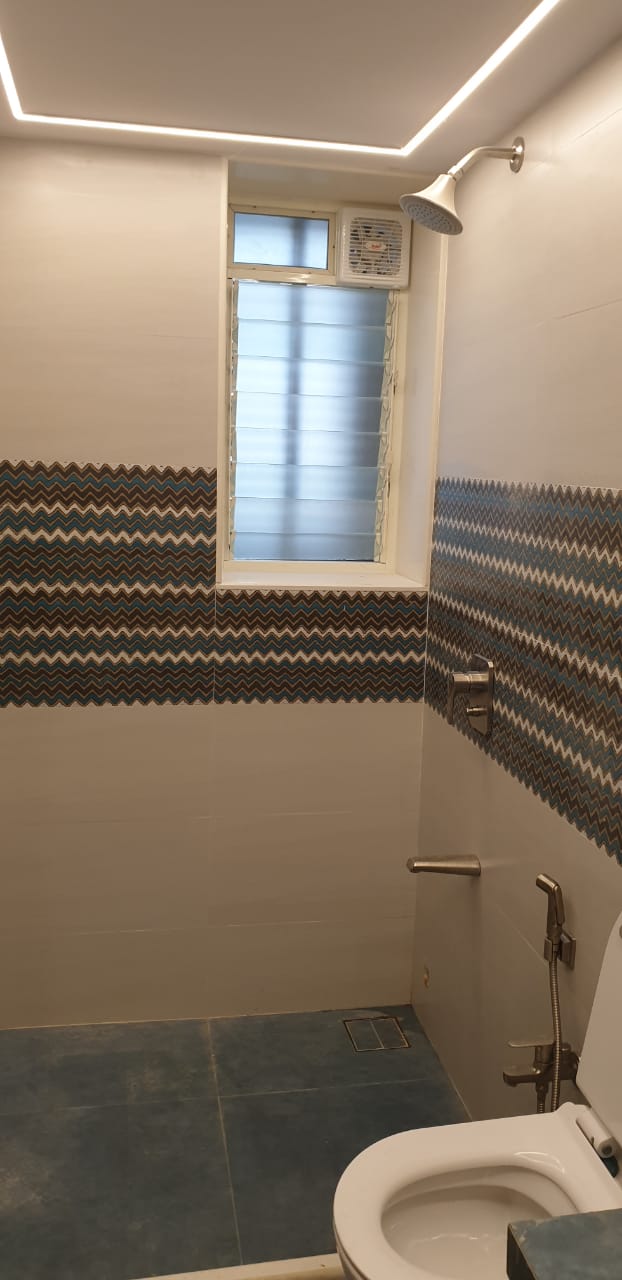 Building8 - Bharat Mahal, Girgaon