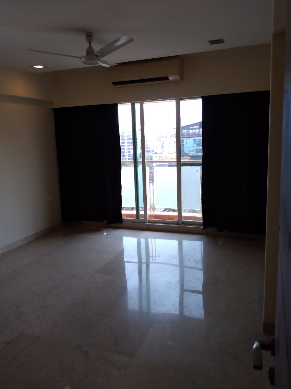 Living Room - Uday Bhanu, Santacruz West