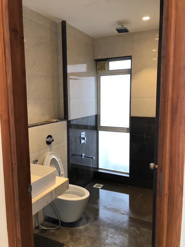 4 BHK Flats for Sale in Ekta Invictus, Dadar East