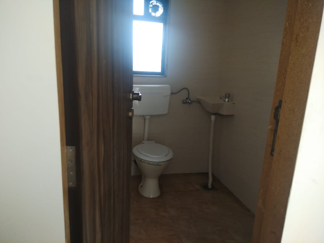Bathroom 51 - Jal Sagarika, Bandra West