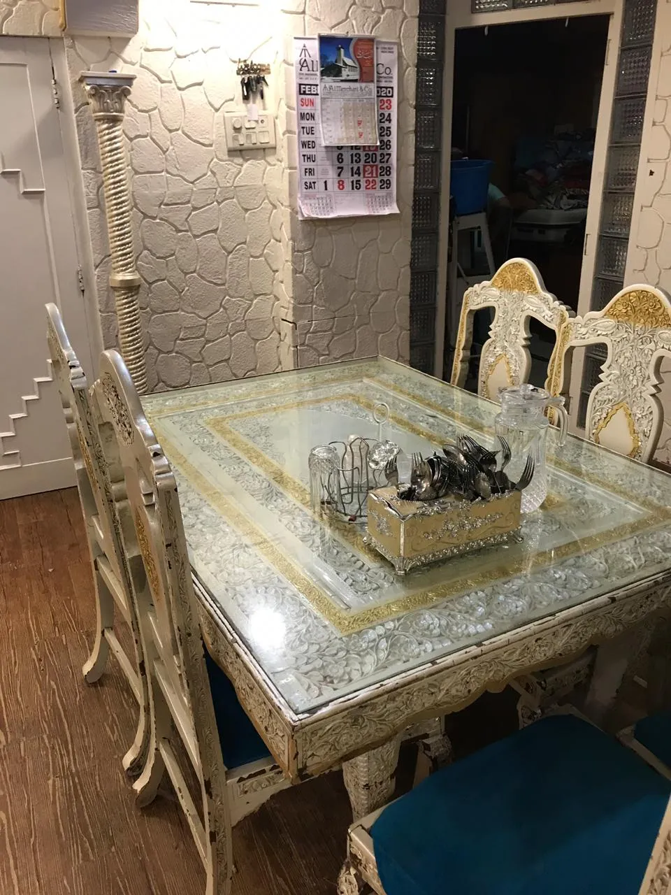 2 BHK Flats on Rent in Chand Society, Juhu