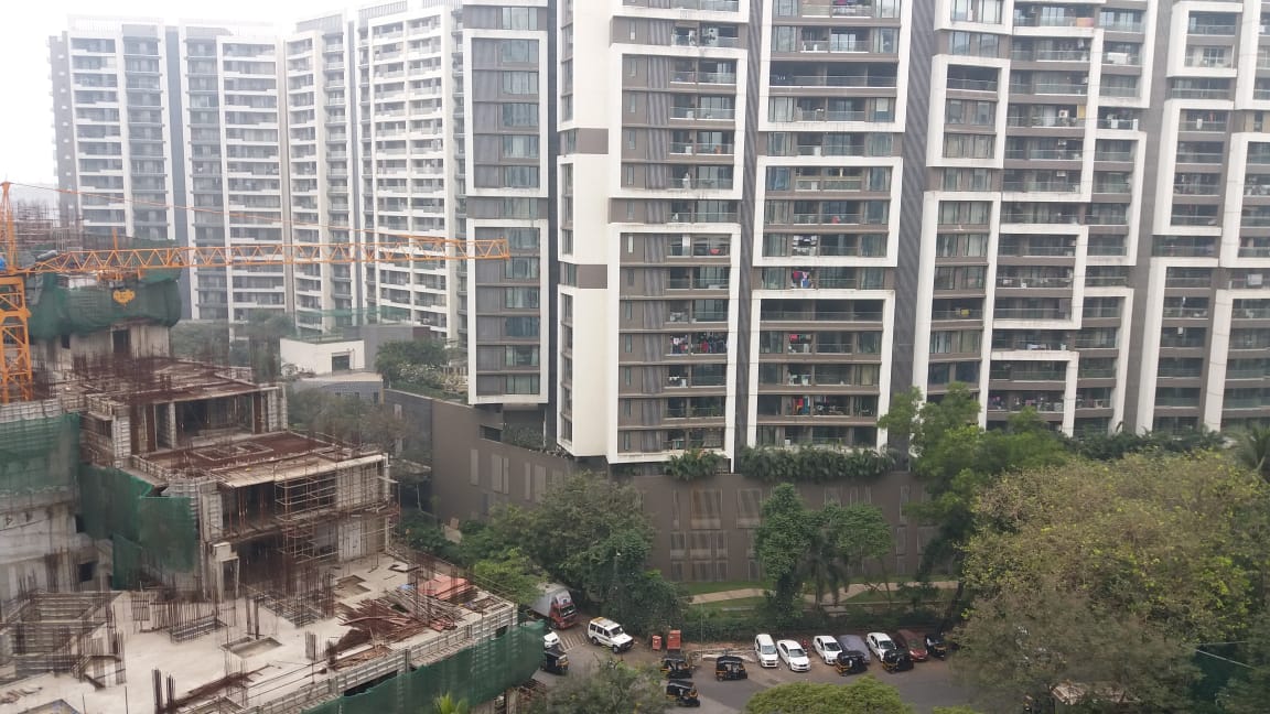 Building11 - Rustomjee Seasons, Bandra East