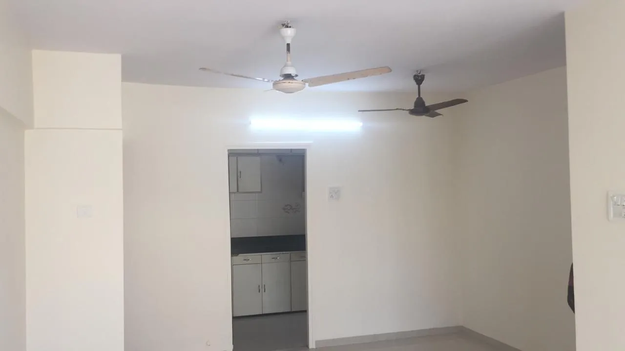 2BHK Flats for Sale in Oakland Park, Andheri West