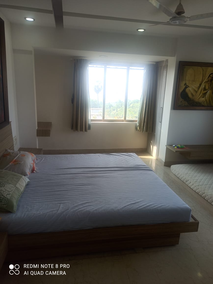 Bathroom 21 - Bayview, Bandra West