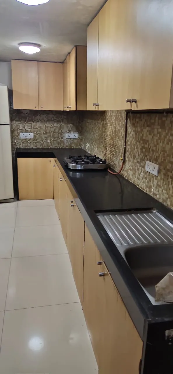 5 BHK Flats for Sale in Abhishek Bungalow , Andheri West