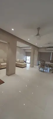 2 BHK New Link Palace, Andheri West — for Rent — photo 6 thumbnail