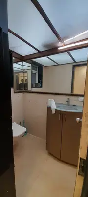 2 BHK New Link Palace, Andheri West — for Rent — photo 10 thumbnail