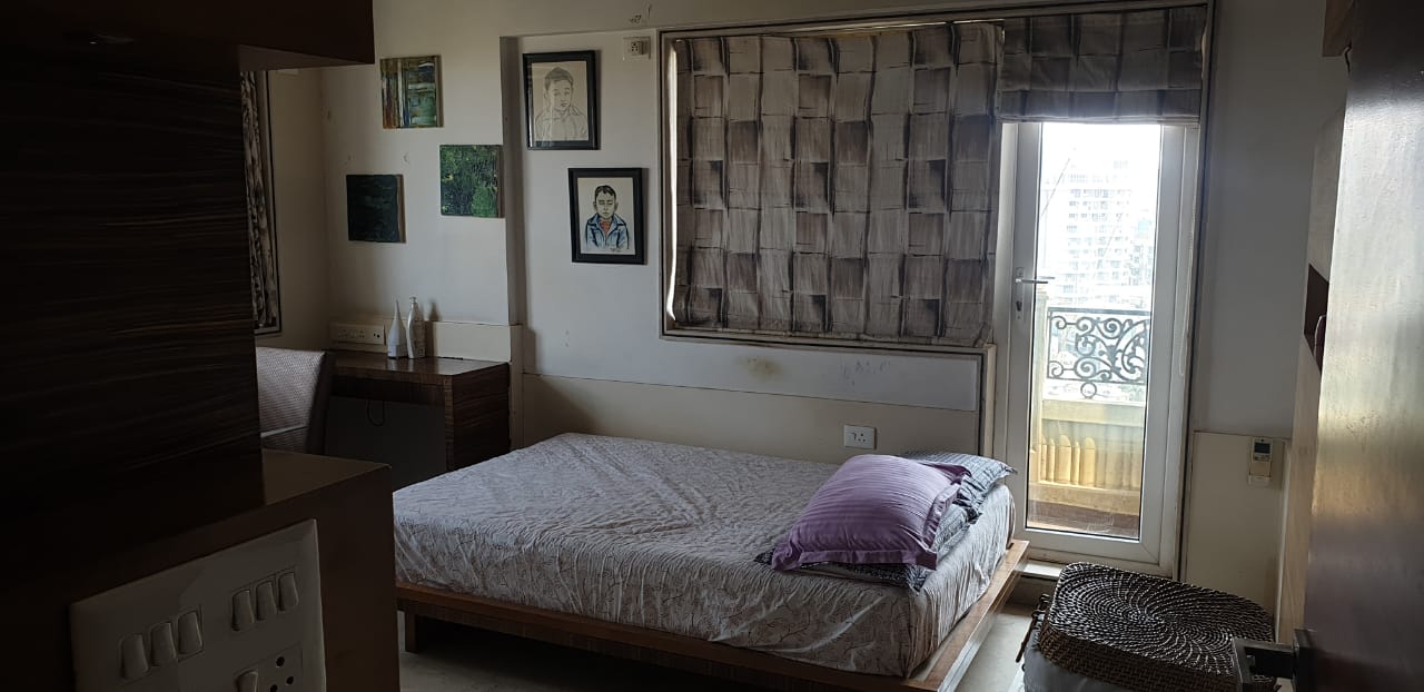 Bedroom 31 - Capri Heights, Bandra West