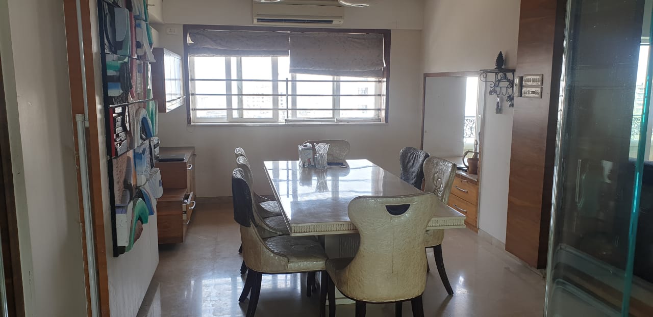 Dining - Capri Heights, Bandra West