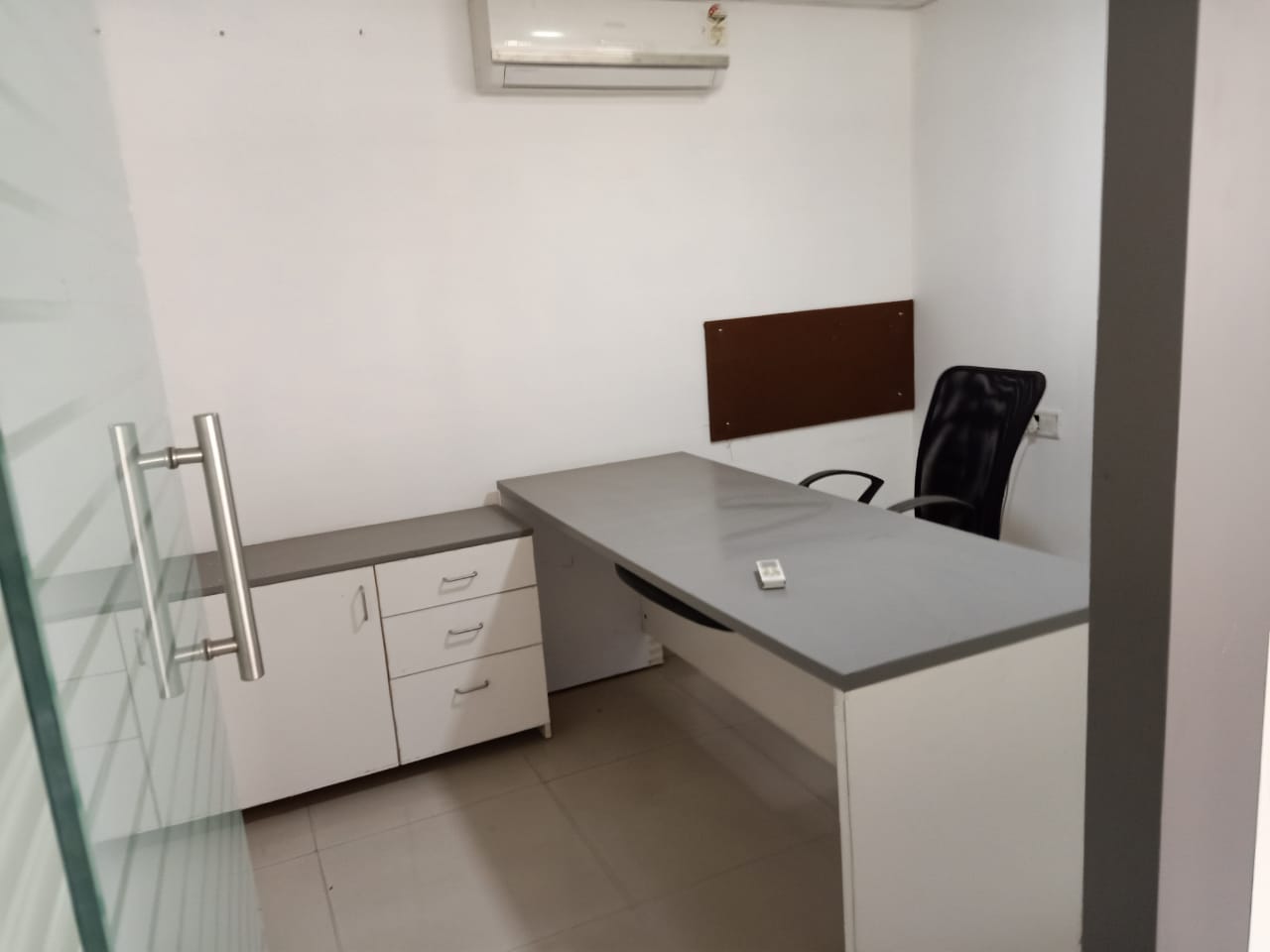 Office Crystal Plaza, Andheri West — for Rent — photo 14