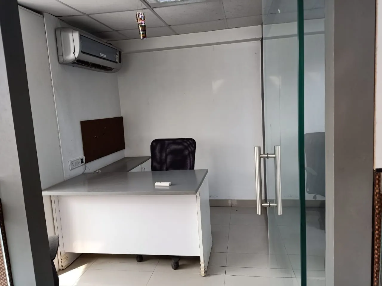 Office Space Offices for Sale in Cosmos Plaza, Andheri West