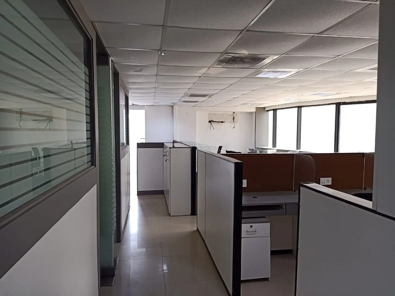 Office Space Offices for Sale in Cosmos Plaza, Andheri West