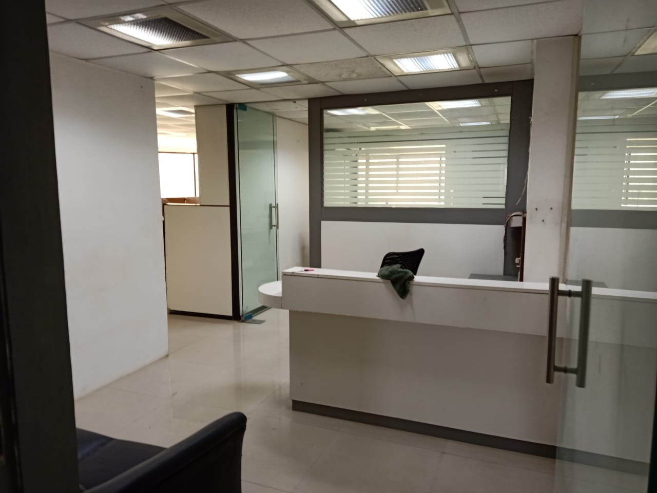 Office Space Furnished in Cosmos Plaza , Andheri West