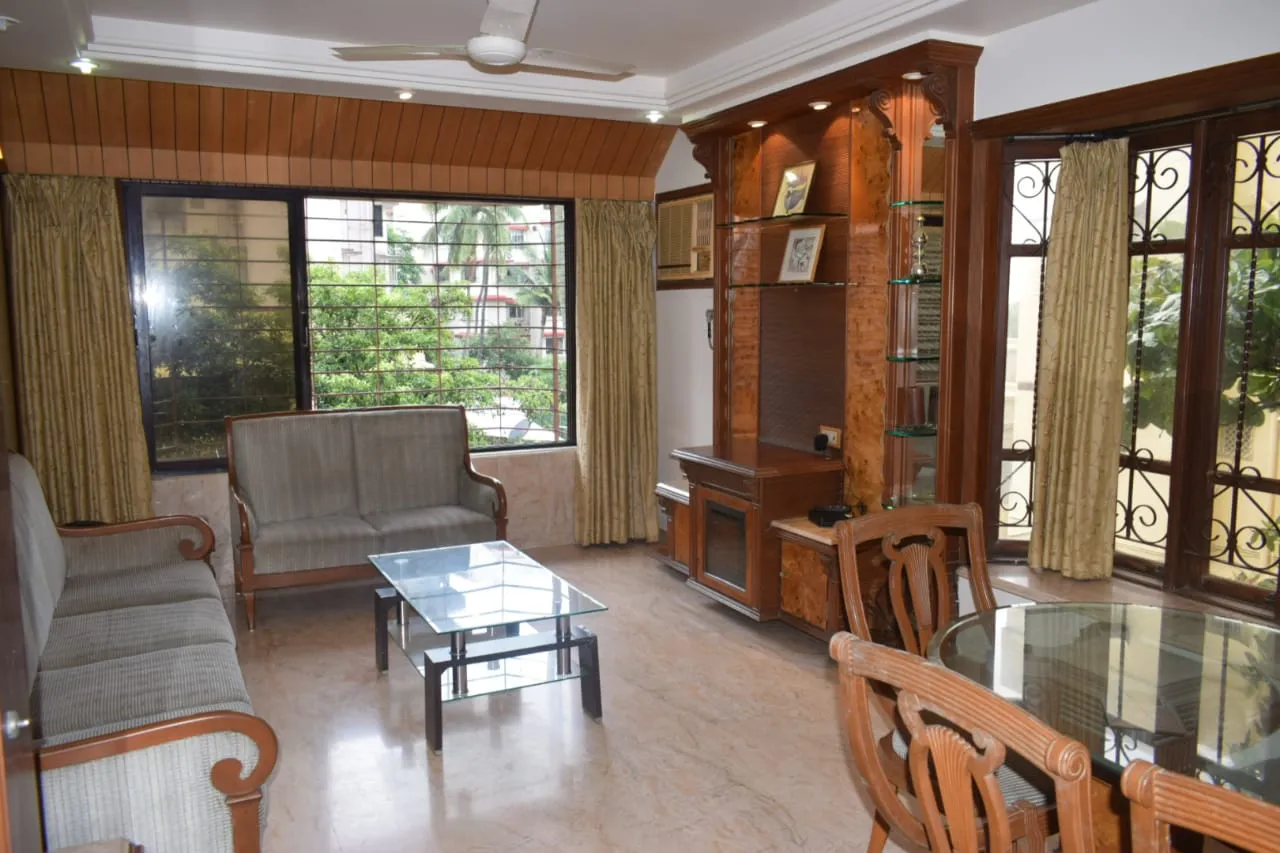 2 BHK Flats on Rent in Victoria House, Bandra West