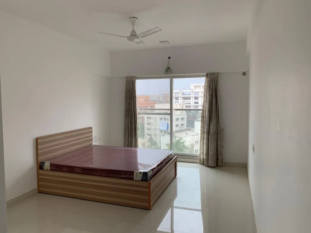 3 BHK Flats for Sale in Juhu Shantivan, Juhu