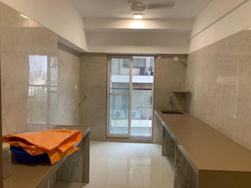 3 BHK Flats for Sale in Juhu Shantivan, Juhu