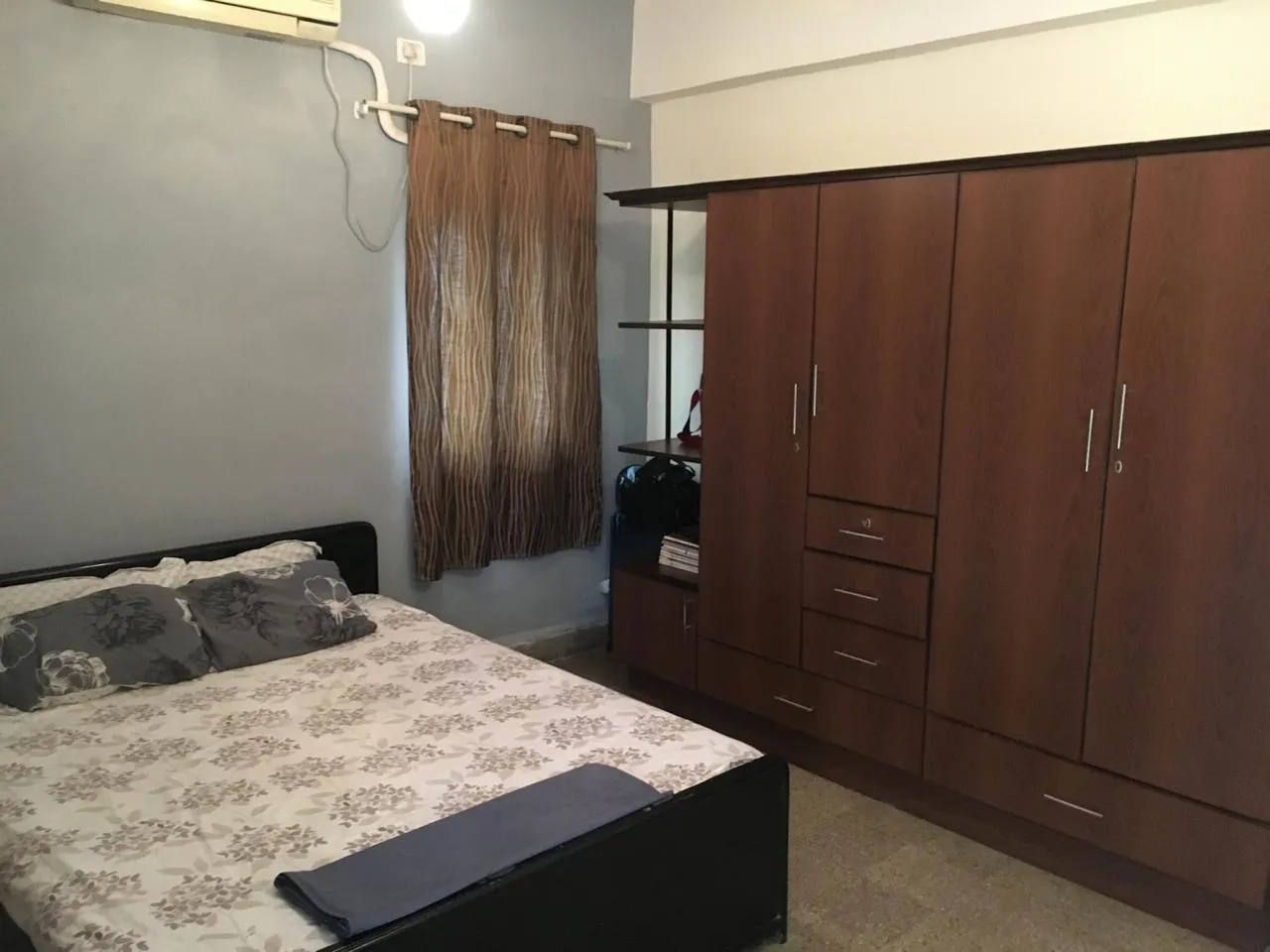 2 BHK Flats on Rent in Neptune, Juhu