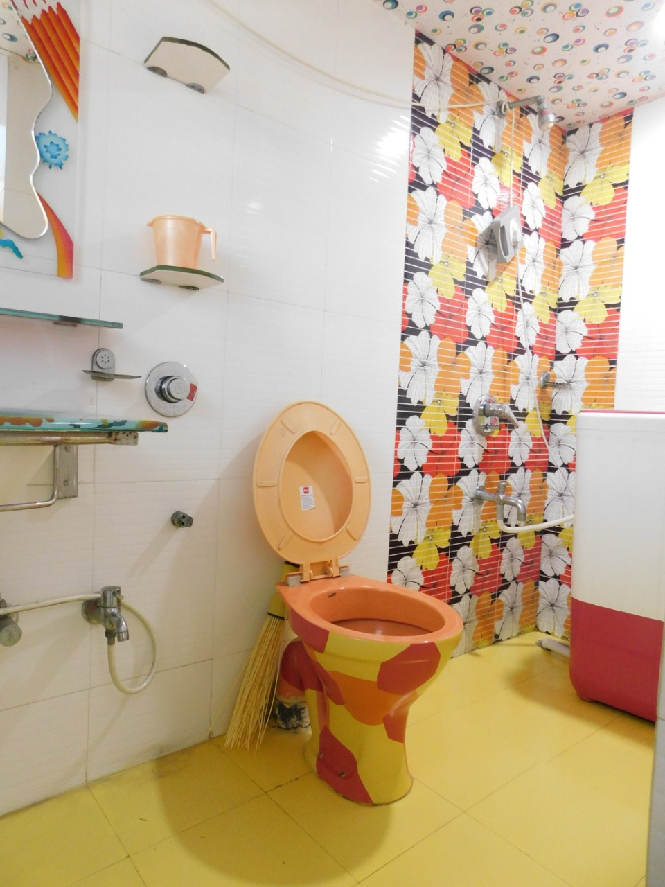 6 - Jeevan Sapna, Andheri West